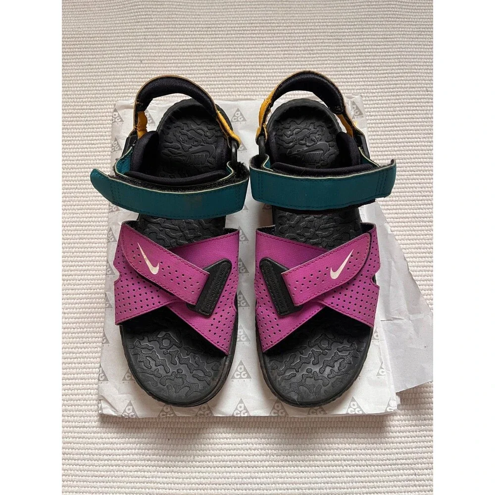 Nike ACG Men's Air Deschutz Sandals in Black Vivid Purple Size US 4